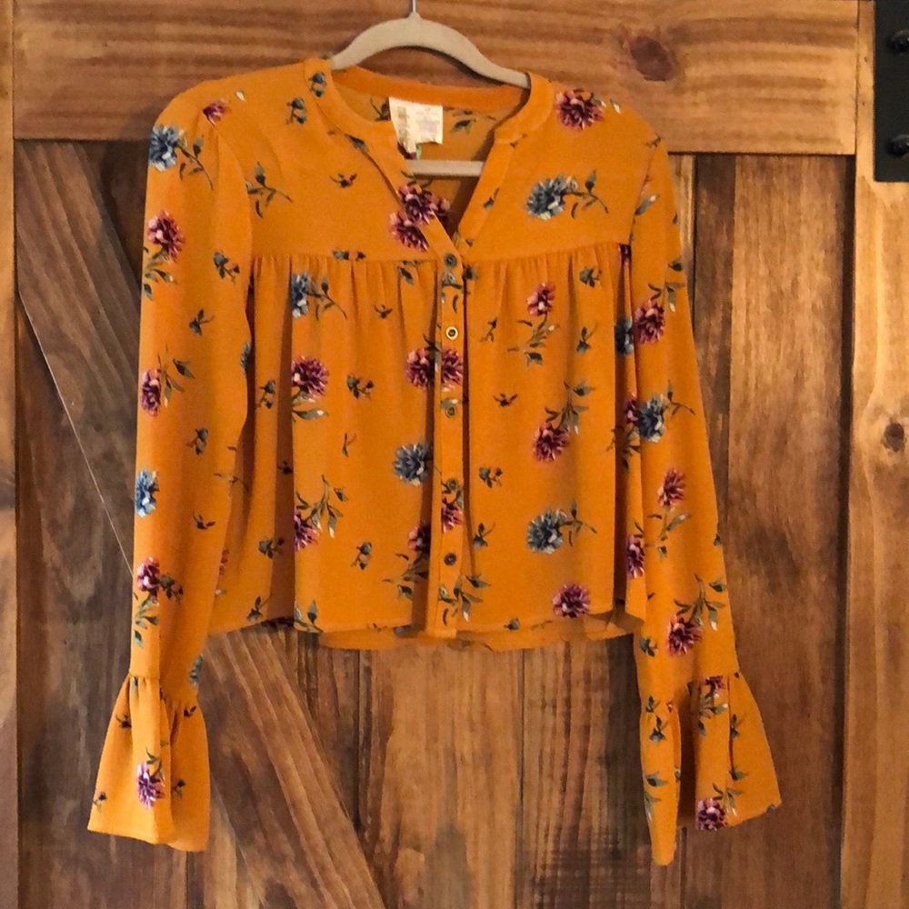Flowy fall top